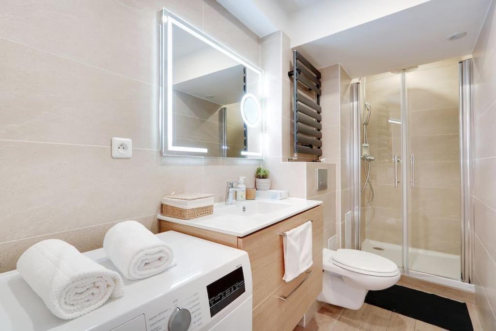 Charming Flat - Pere Lachaise Parijs